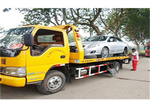 梨树县附近24小时汽车拖车服务热线