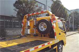 梨树县附近汽车搭电救援电话