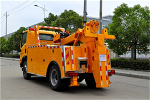 梨树县高速路拖车费